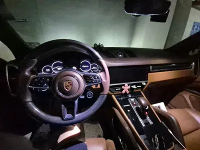 Porsche Cayenne 2019, 183000 км, за 33738.53 USD - фото 7