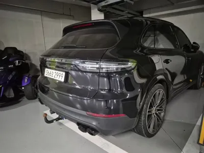 Porsche Cayenne 2019, 183000 км, за 33738.53 USD - фото 17