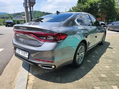 Hyundai Grandeur 2018, 34328 км, за 13154.42 USD