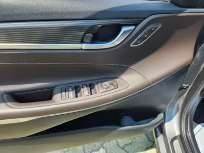 Hyundai Grandeur 2018, 34328 км, за 13154.42 USD - фото 12