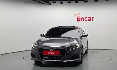 Honda Accord 2021, 33477 км, за 13465.58 USD