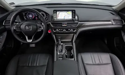 Honda Accord 2021, 33477 км, за 13465.58 USD - фото 7