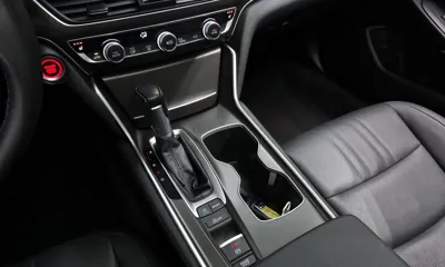 Honda Accord 2021, 33477 км, за 13465.58 USD - фото 9