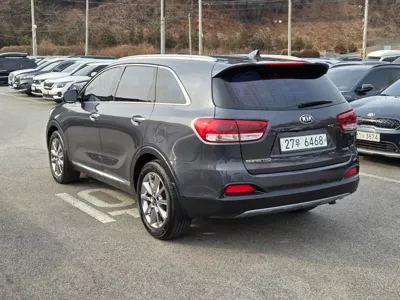Kia Sorento 2015, 117000 км, за 8262.83 USD