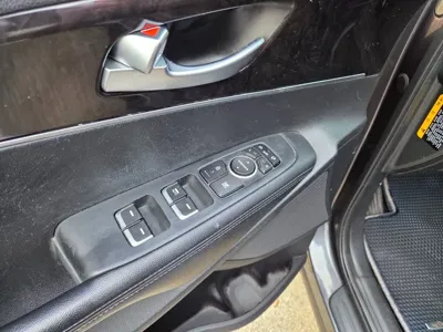 Kia Sorento 2015, 117000 км, за 8262.83 USD - фото 7