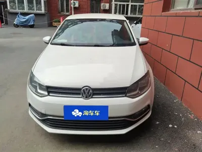 Volkswagen Polo 2015, 137400 км, за 3531.42 USD