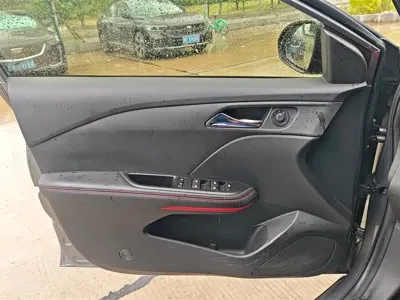 Chevrolet Monza 2021, 53000 км, за 5519.47 USD - фото 7