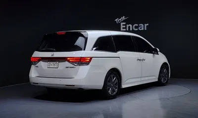 Honda Odyssey 2016, 177946 км, за 7201.85 USD