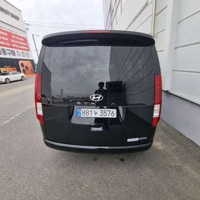Hyundai Staria 2026, 1300 км, за 22764.87 USD - фото 9