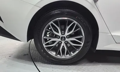 Kia K5 2022, 60531 км, за 18511.23 USD