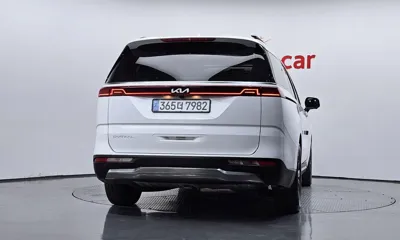 Kia Canival 2023, 20888 км, за 20480.5 USD
