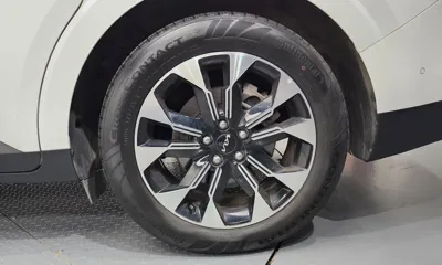 Kia Canival 2023, 20888 км, за 20480.5 USD - фото 21