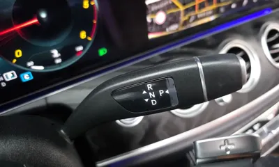 Mercedes-Benz E-Class 2021, 13590 км, за 27023.45 USD - фото 9
