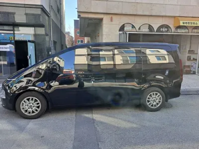 Hyundai Staria 2025, 17000 км, за 19029.8 USD