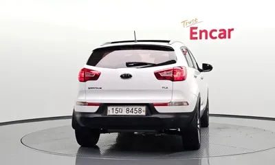 Kia Sportage 2011, 146107 км, за 2619.14 USD