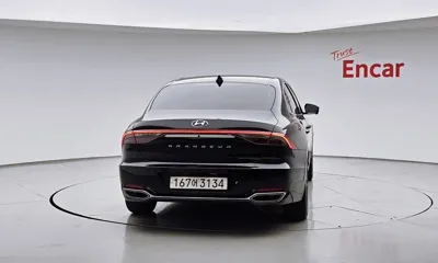 Hyundai Grandeur 2022, 87536 км, за 14139.41 USD