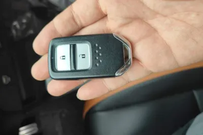 Honda Fit 2021, 77500 км, за 7812 USD - фото 20