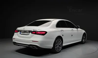 Mercedes-Benz E-Class 2023, 55413 км, за 30944.64 USD