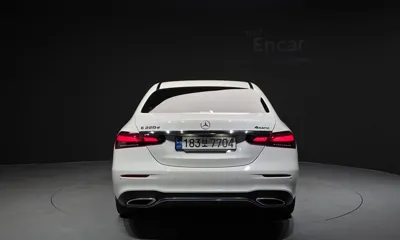 Mercedes-Benz E-Class 2023, 55413 км, за 30944.64 USD
