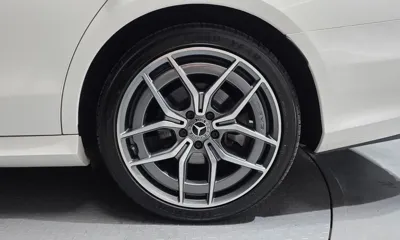 Mercedes-Benz E-Class 2023, 55413 км, за 30944.64 USD - фото 21