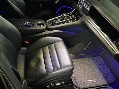 Porsche Panamera 2018, 100000 км, за 57091.3 USD - фото 9