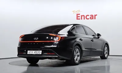 Hyundai Sonata 2020, 74388 км, за 8861.76 USD