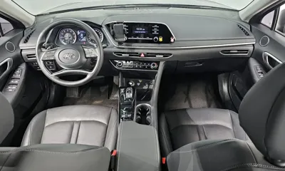 Hyundai Sonata 2020, 74388 км, за 8861.76 USD - фото 7