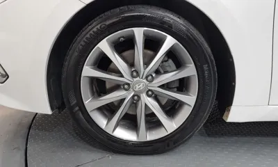 Hyundai Grandeur 2015, 196562 км, за 3872.92 USD