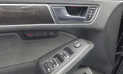 Audi SQ5 2016, 132865 км, за 12026.26 USD - фото 13