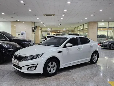 Kia K5 · 2015 год