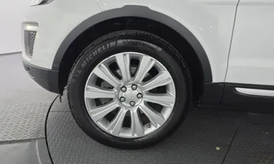 Land Rover Range Rover Evoque 2018, 155043 км, за 7214.13 USD