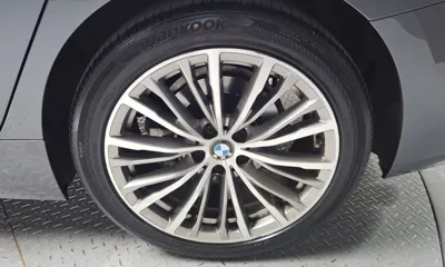 BMW 3-Series 2021, 61073 км, за 16512.44 USD - фото 21