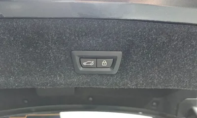 BMW 3-Series 2021, 61073 км, за 16512.44 USD - фото 31