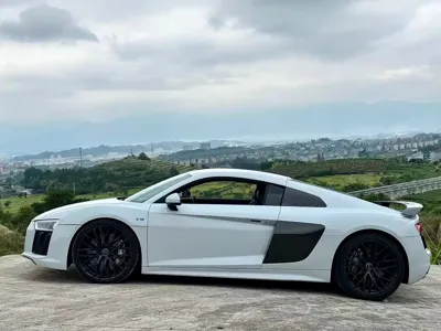 Audi R8 2017, 70000 км, за 116242.6 USD