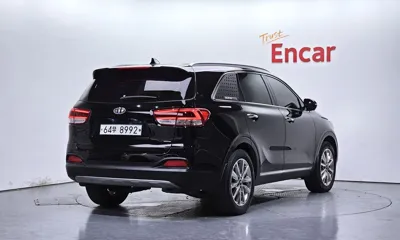 Kia Sorento 2015, 204365 км, за 21666.77 USD