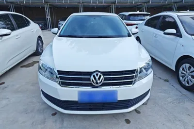 Volkswagen Lavida 2013, 79200 км, за 6473 USD