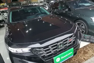 Honda Accord 2025, 13100 км, за 22389 USD
