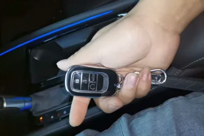Honda Accord 2025, 13100 км, за 22389 USD - фото 23