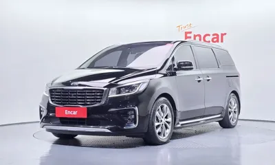 Kia Canival · 2019 год