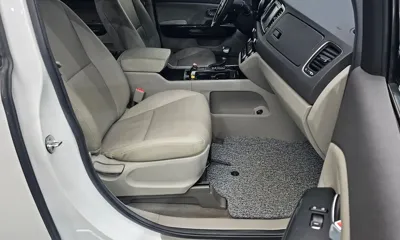 Kia Canival 2018, 108837 км, за 7800.11 USD - фото 26