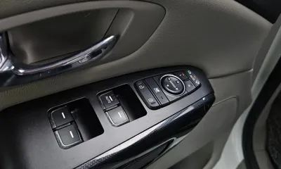 Kia Canival 2018, 108837 км, за 7800.11 USD - фото 27