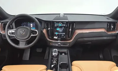 Volvo XC60 2025, 12849 км, за 39072.82 USD - фото 7