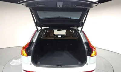 Volvo XC60 2025, 12849 км, за 39072.82 USD - фото 20