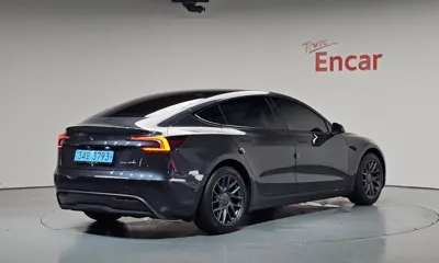 Tesla Model 3 2024, 37851 км, за 31596.11 USD