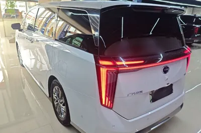 GAC Trumpchi Xiangwang M8 2025, 13000 км, за 46053 USD