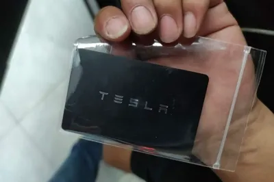Tesla Model Y 2022, 60000 км, за 25656 USD - фото 23