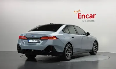 BMW 5-Series 2025, 13786 км, за 44625.43 USD