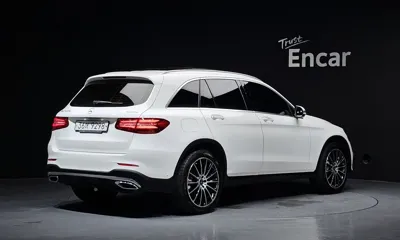 Mercedes-Benz GLC-Class 2018, 187302 км, за 65636.08 USD