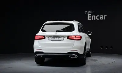 Mercedes-Benz GLC-Class 2018, 187302 км, за 65636.08 USD