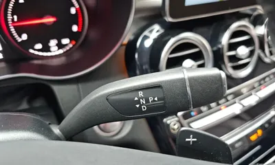 Mercedes-Benz GLC-Class 2018, 187302 км, за 65636.08 USD - фото 9